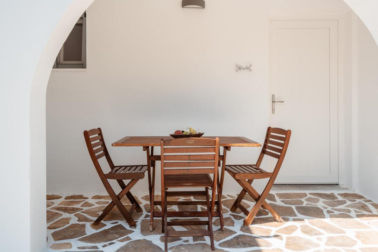 Celestial Seaview Apartments - Afroditi Naxos City Exteriör bild